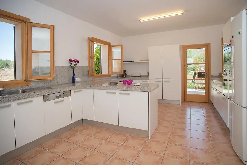 Finca Romana S'Horta Βίλα